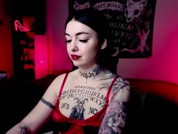 Chaturbate Live Porn of magic_alie