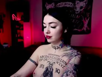 Chaturbate Free Live Porn of magic_alie