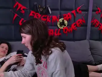 Chaturbate Adult Video Chat of viviarangendy