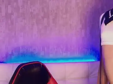 Chaturbate Sex Cam of pixy_20