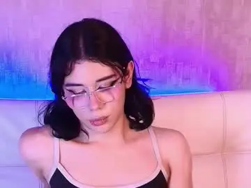 Chaturbate Live Sex Cam of pixy_20