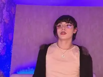 Chaturbate Watch Live Sex Cams of pixy_20