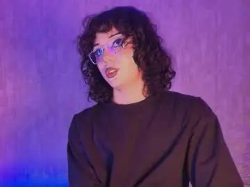 Chaturbate Nude Webcam of pixy_20