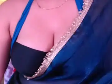 Chaturbate Sex Cam of sexy_myra18