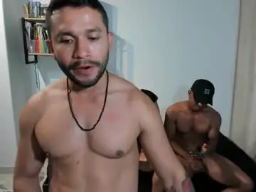 Chaturbate Adult Webcams of travis_bakerr