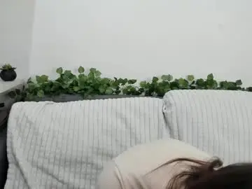 Chaturbate Watch Live Sex Cams of _emmarouse__