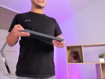 Chaturbate Live Sex of axel_grey_