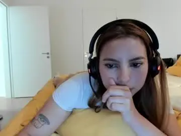 Chaturbate Watch Live Sex Cams of lolaverse