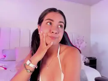 Chaturbate Best live sex cam show of lyzzi_smith01
