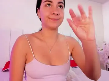 Chaturbate Best live sex cam show of lyzzi_smith01