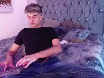 Chaturbate Best live sex cam show of mr_williseo