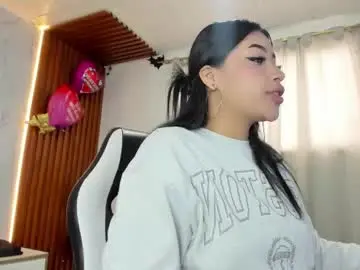 Chaturbate Watch Live Sex Cams of adhara_messy