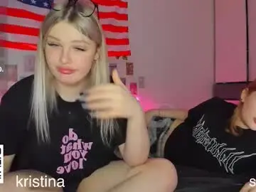 Chaturbate Adult Webcam of krisi_myrr