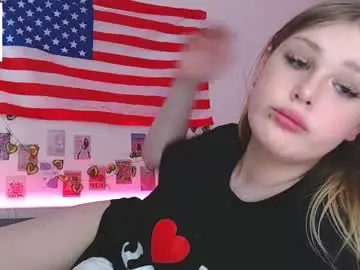 Chaturbate Live Sex of krisi_myrr