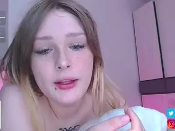 Chaturbate Best live sex cam show of krisi_myrr
