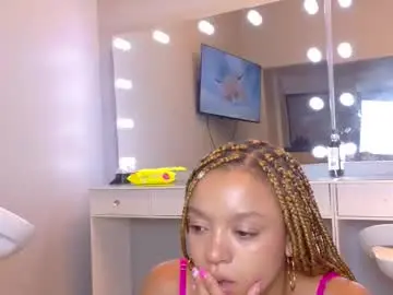 Chaturbate Watch Live Sex Cams of littlejennifer18