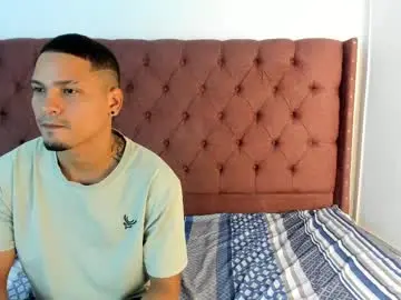Chaturbate Watch Live Sex Cams of smiths_couple