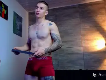 Chaturbate Live Sex Cam of asmodeo_cox