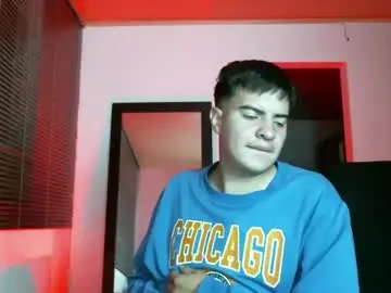 Chaturbate Watch Live Sex Cams of franccesco_699