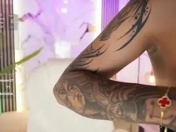 Chaturbate Live Sex of meganlowell