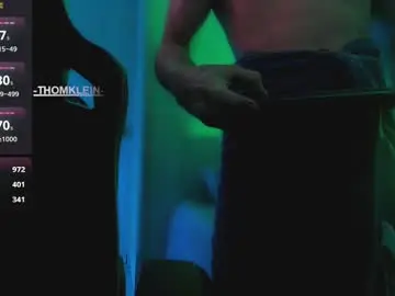 Chaturbate Live Sex Cam of thomklein