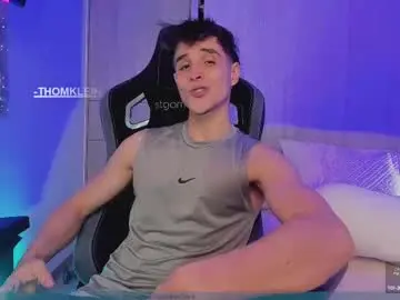 Chaturbate Best live sex cam show of thomklein