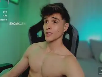 Chaturbate Nude Webcam of thomklein