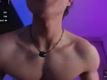 Chaturbate Best live sex cam show of thomklein