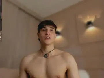 Chaturbate Nude Webcam of thomklein