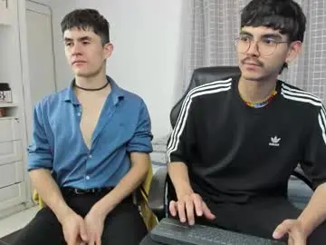 Chaturbate Best live sex cam show of _jamesboy