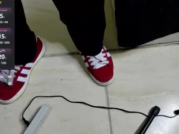 Chaturbate Live Sex of ariies13