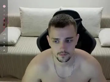 Chaturbate Live Porn of larstar01