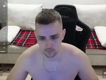 Chaturbate Nude Webcam of larstar01