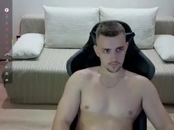 Chaturbate Best live sex cam show of larstar01