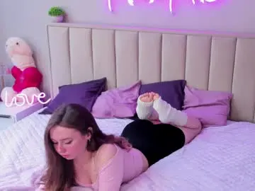 Chaturbate Adult Video Chat of doris_bowman