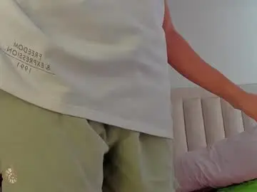 Chaturbate Sex Chat of iamjulian_