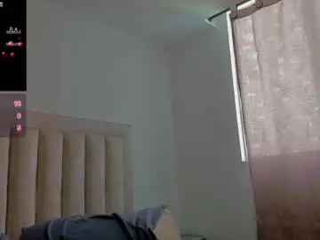 Chaturbate Live Porn of iamjulian_