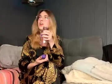 Chaturbate Watch Live Sex Cams of beautyxbeast