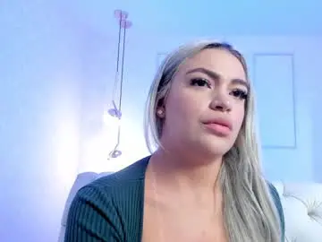 Chaturbate Watch Live Sex Cams of milaowens