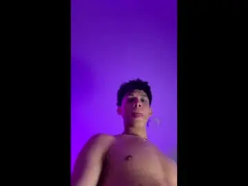 Chaturbate Live Sex Cam of twink_lion