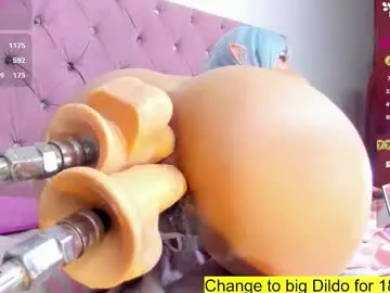 Chaturbate Live Sex Cam of indira_collins