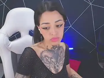 Chaturbate Live Sex Cam of emilydaft