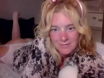 Chaturbate Sex Cam of frommarywithlove
