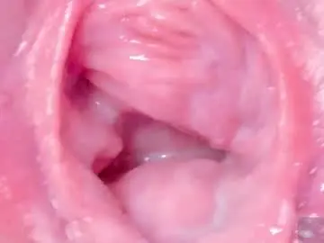 Chaturbate Free Porn Cam of horny_moly