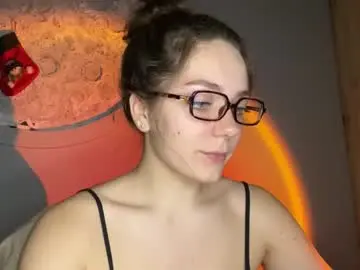 Chaturbate Adult Video Chat of ruby_flame77