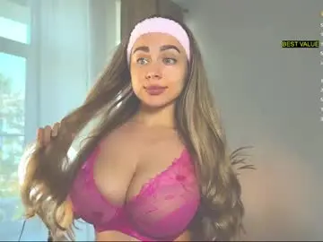Chaturbate Live Porn of tatti_1