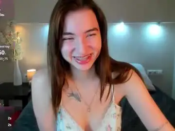 Chaturbate Live Sex Cam of adelina_bliss