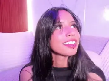 Chaturbate Adult Webcam of bria_logan