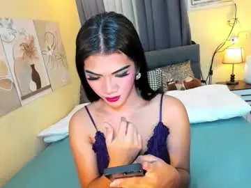 Chaturbate Live Sex Cam of akira_heleana_nastyxx