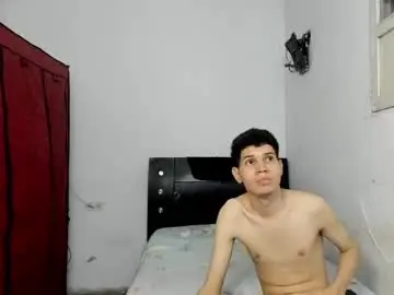 Chaturbate Adult Webcam of andrew_2811